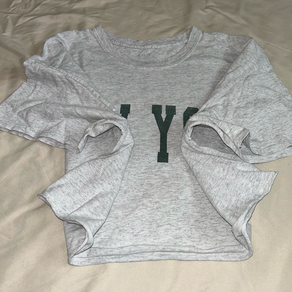 Gray New York Graphic Crop Top - Picture 5 of 7